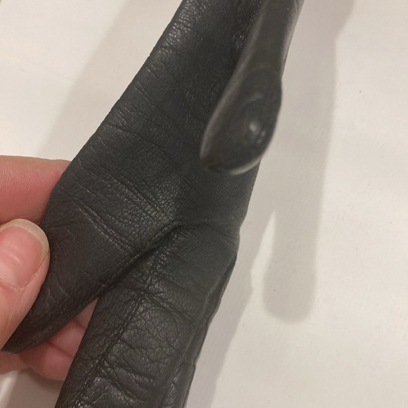 Christian Dior vintage, black leather one button, calf skin gloves - Picture 9 of 14